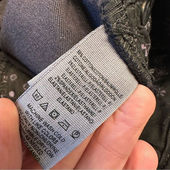 We The Free | 28 | Black Curvy high rise lace up back wide leg bell bottom jeans - Picture 9 of 9